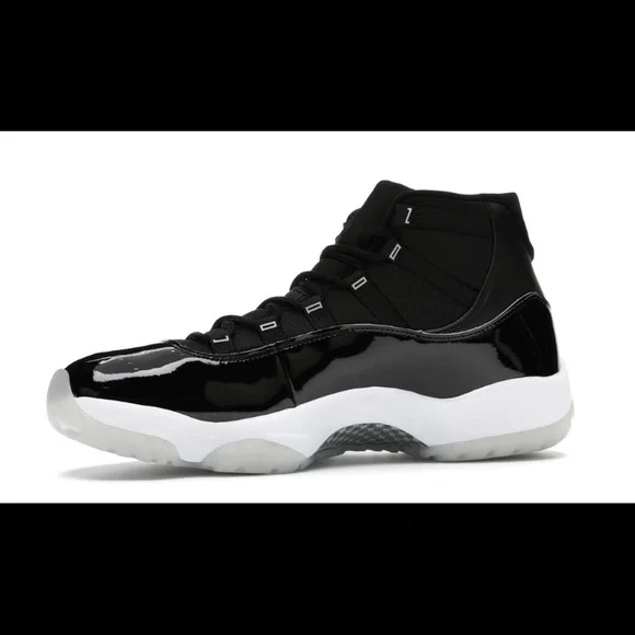 Jordan 11 RetroJubilee 25th Anniversary
